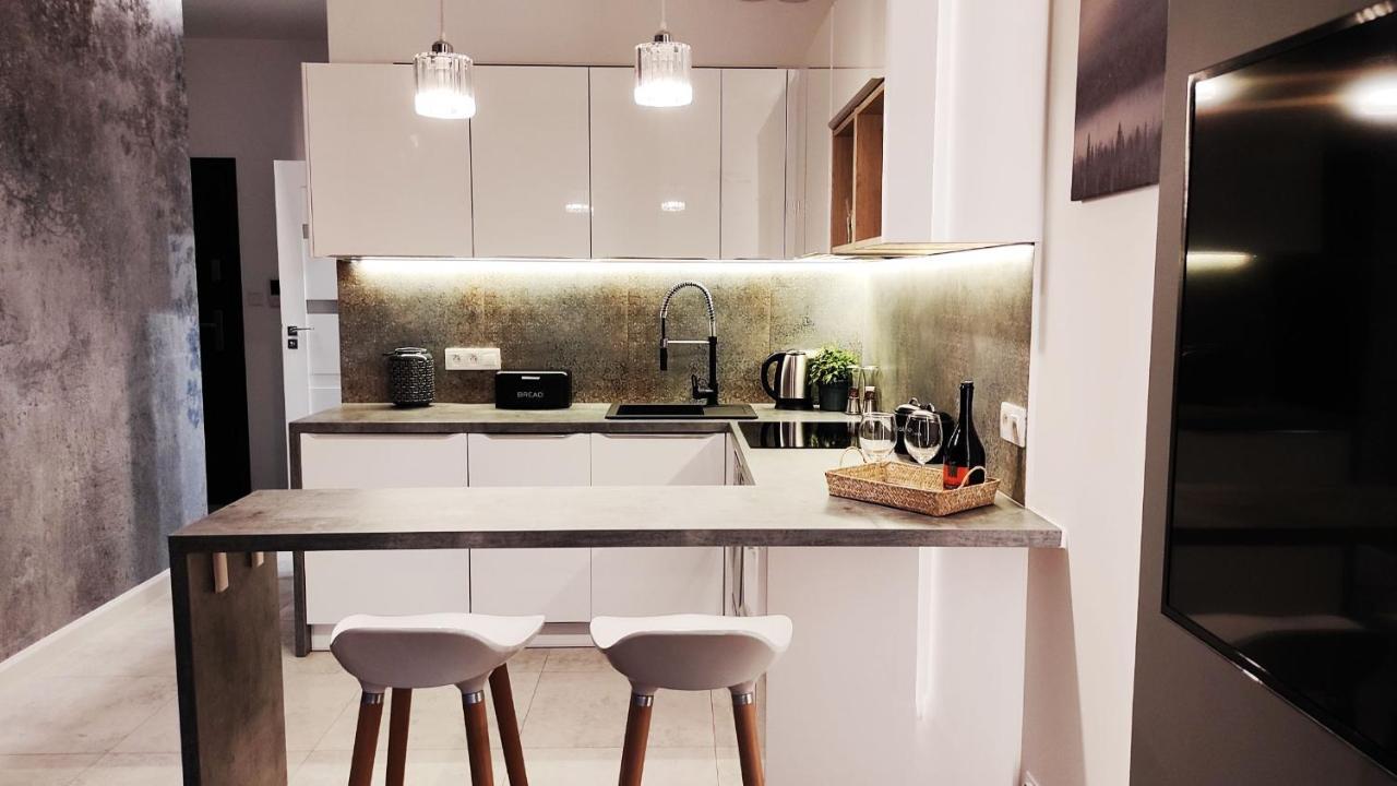 Sielska Apartament Zurawi Nad Jeziorem Ukiel Appartement Olsztyn  Buitenkant foto